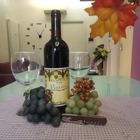 Casa Violetta Apartamento Alba (Piedmont)