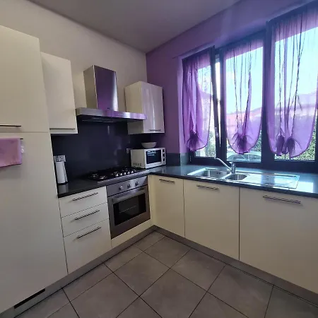 Casa Violetta Apartment *